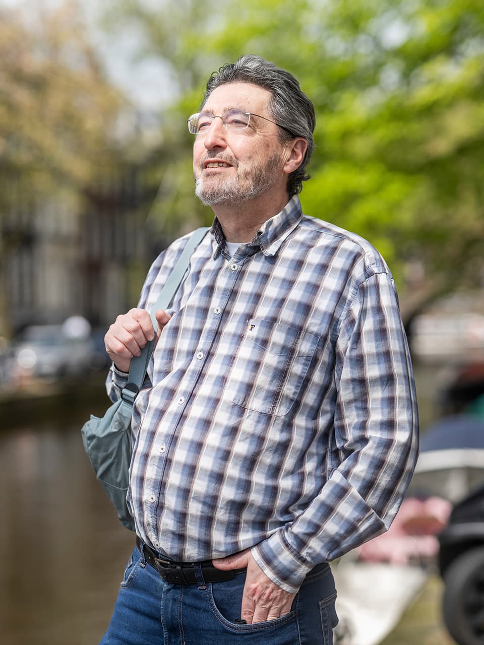 ‘Mijn vrouw hoeft nooit het huis uit of op een houtje te bijten’